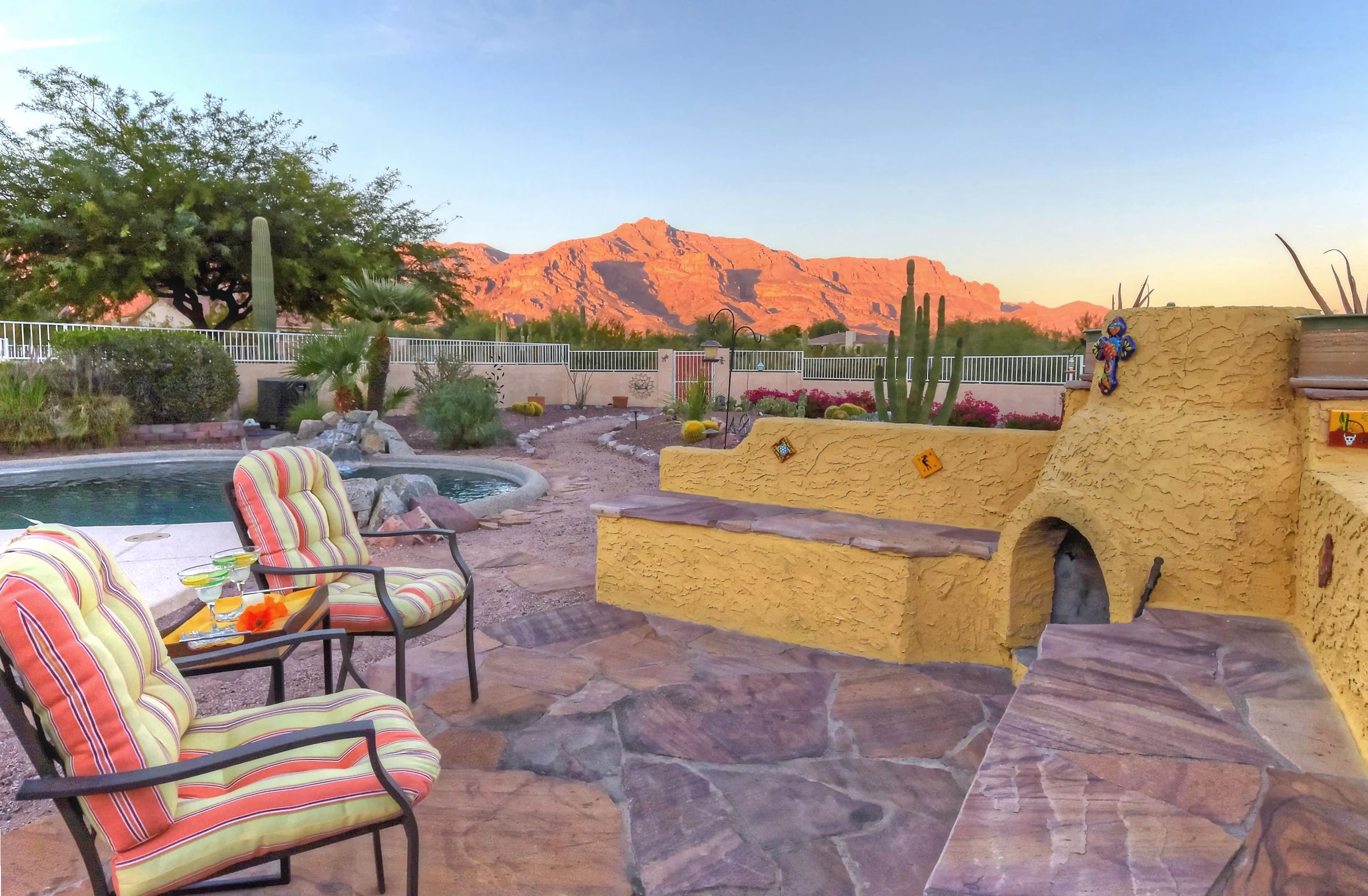 Home in Gold Canyon property photo 1