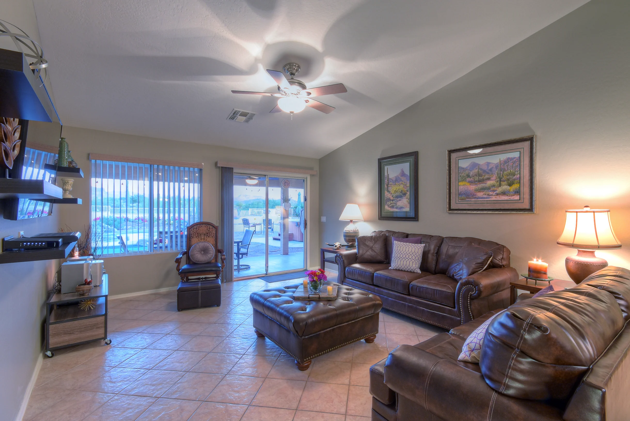 Home in Gold Canyon property photo 2