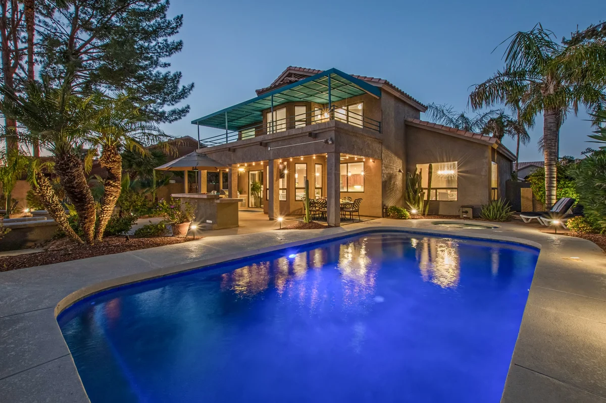 Home in Gilbert property photo 3