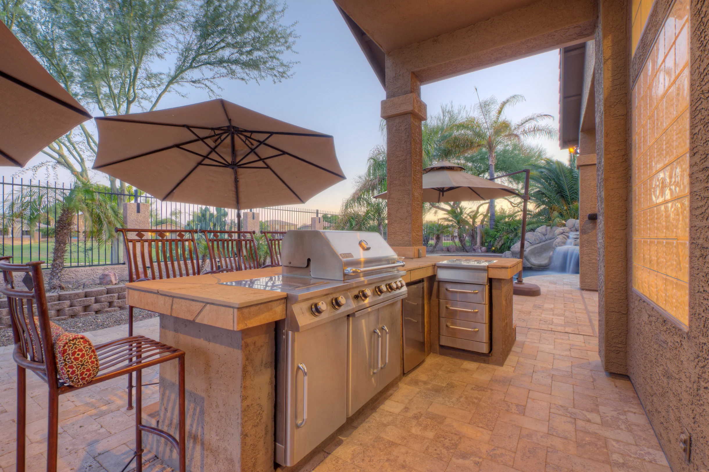 Home in Queen Creek property photo 4