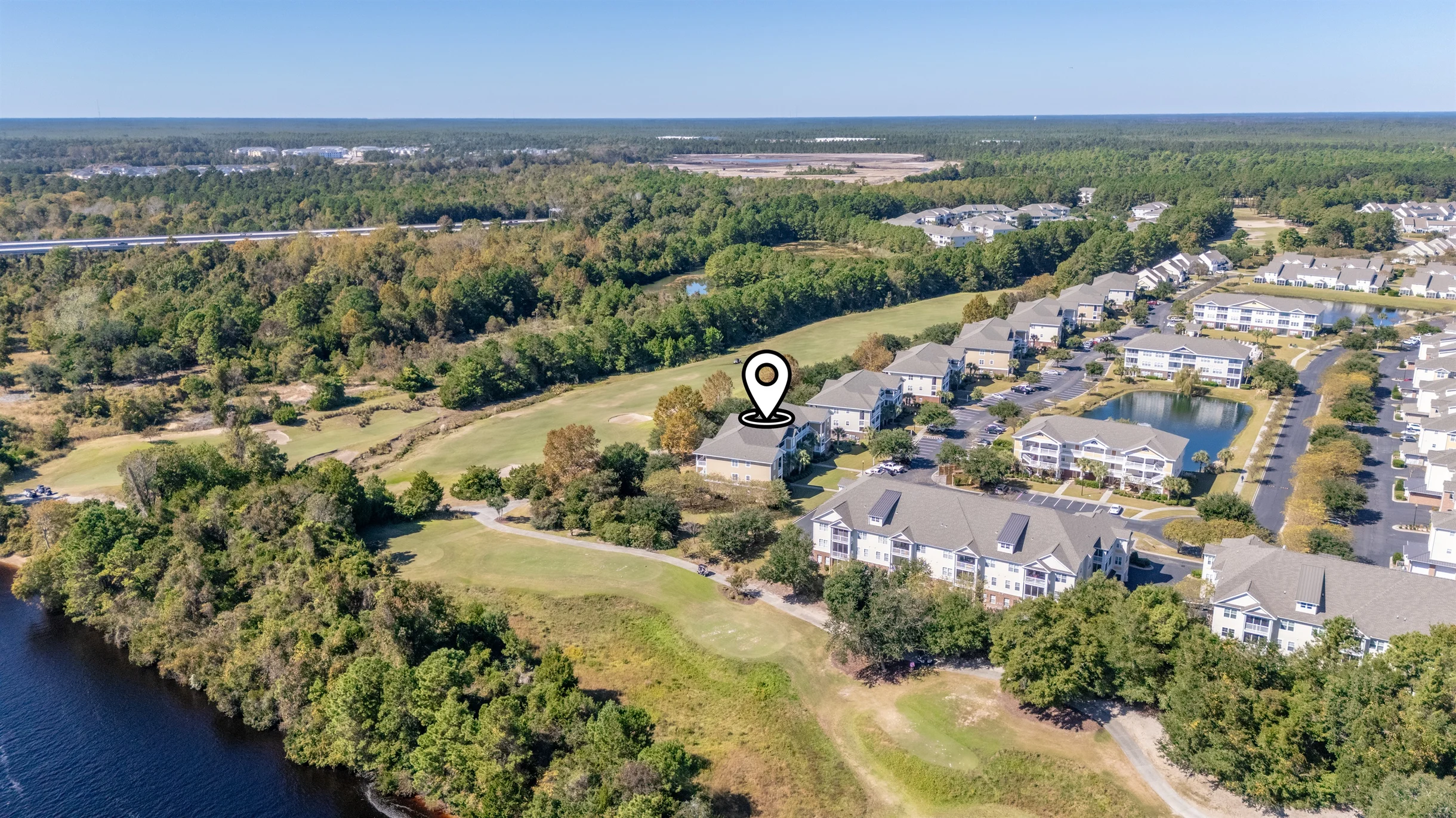 Relaxing Haven Retreat: 2 Bedroom Condo with Golf Course Views #3
