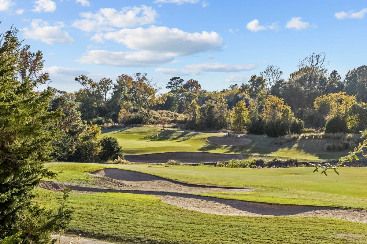 Relaxing Haven Retreat: 2 Bedroom Condo with Golf Course Views #38