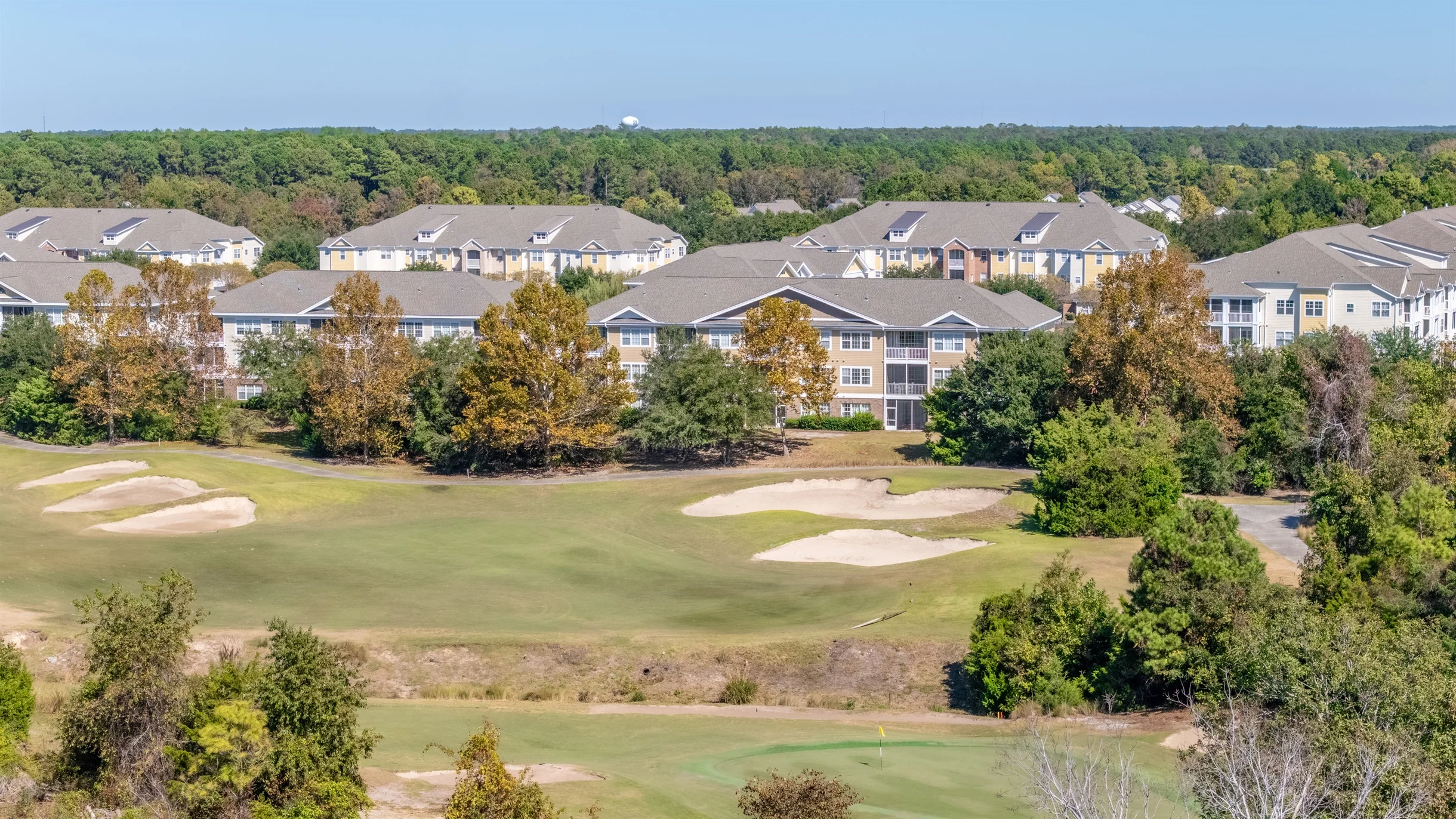 Relaxing Haven Retreat: 2 Bedroom Condo with Golf Course Views #6