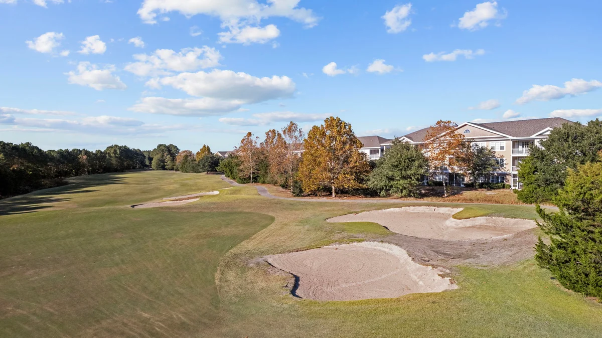 Relaxing Haven Retreat: 2 Bedroom Condo with Golf Course Views #51