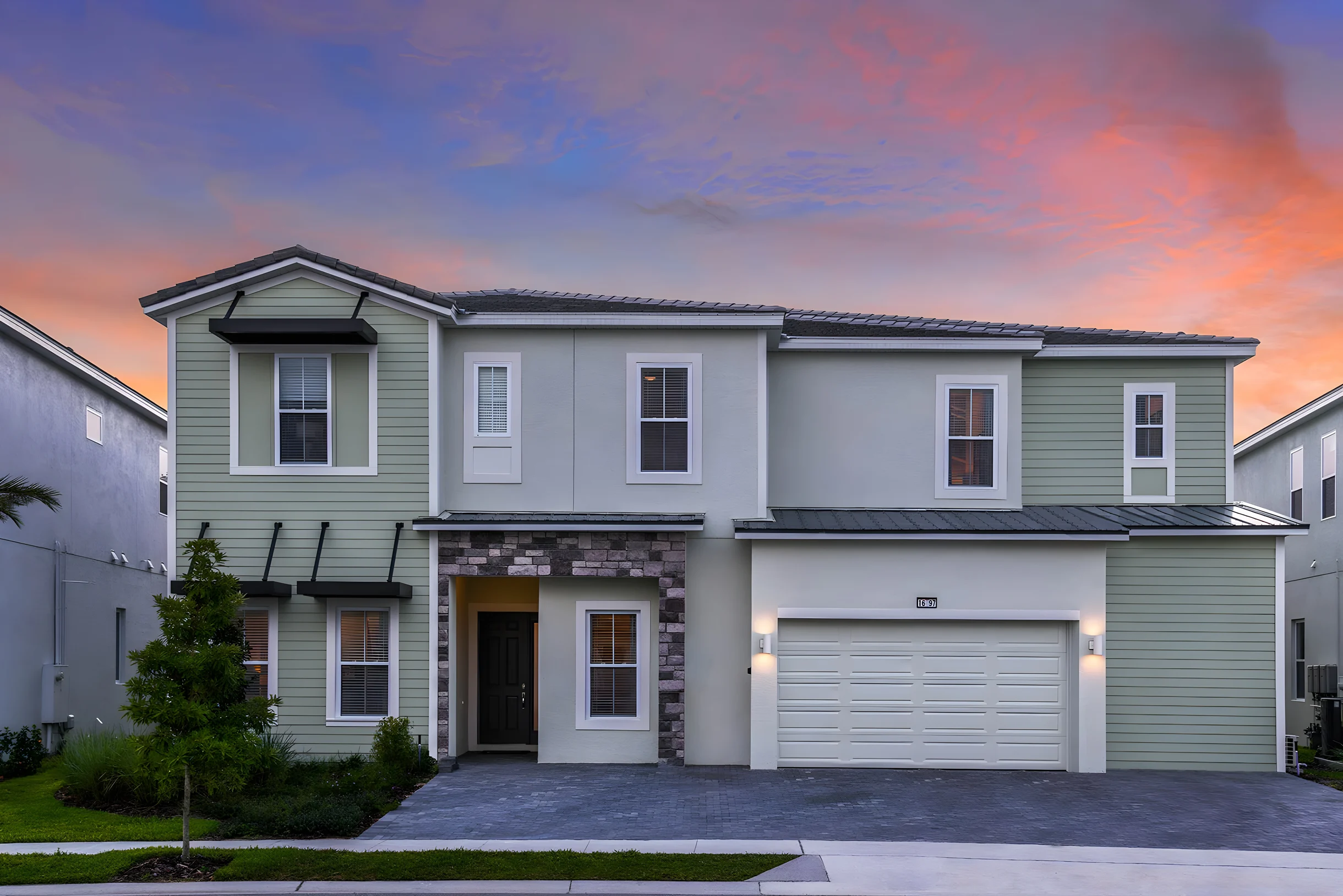 Wander Davenport Blossom Haven