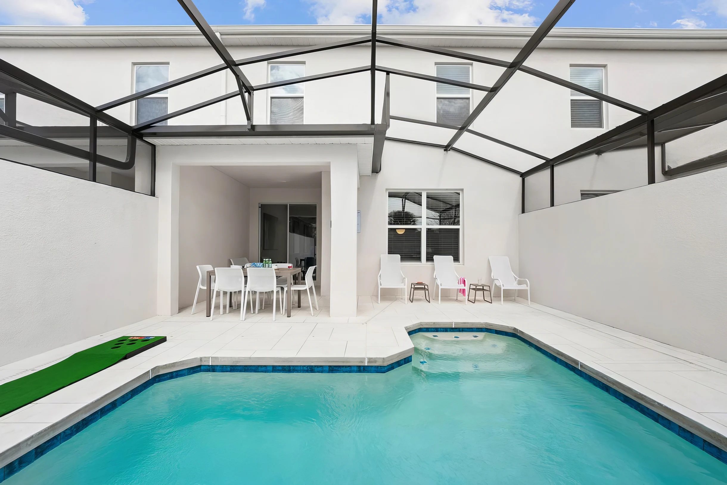 VOR4557TD: 4 Bed, Dragon's Den, Pool #33