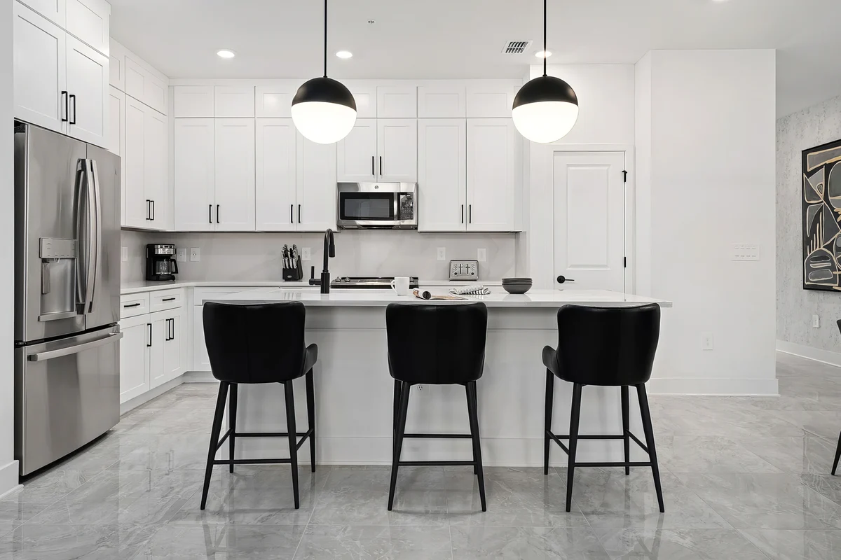 Kitchen image 1