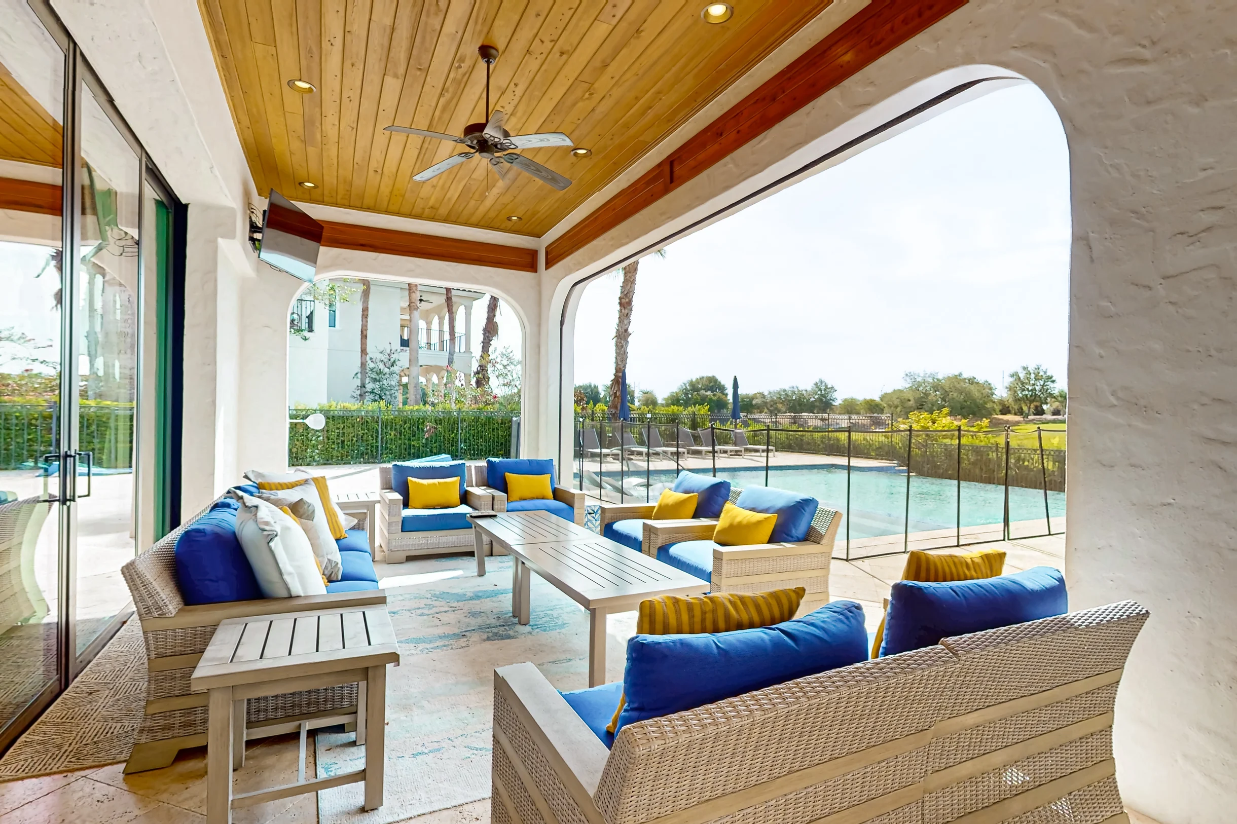 Wander Reunion Estate #71