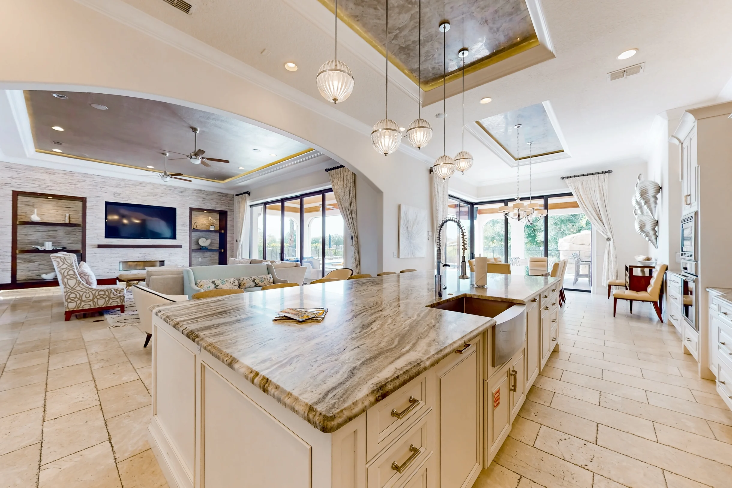 Wander Reunion Estate #79