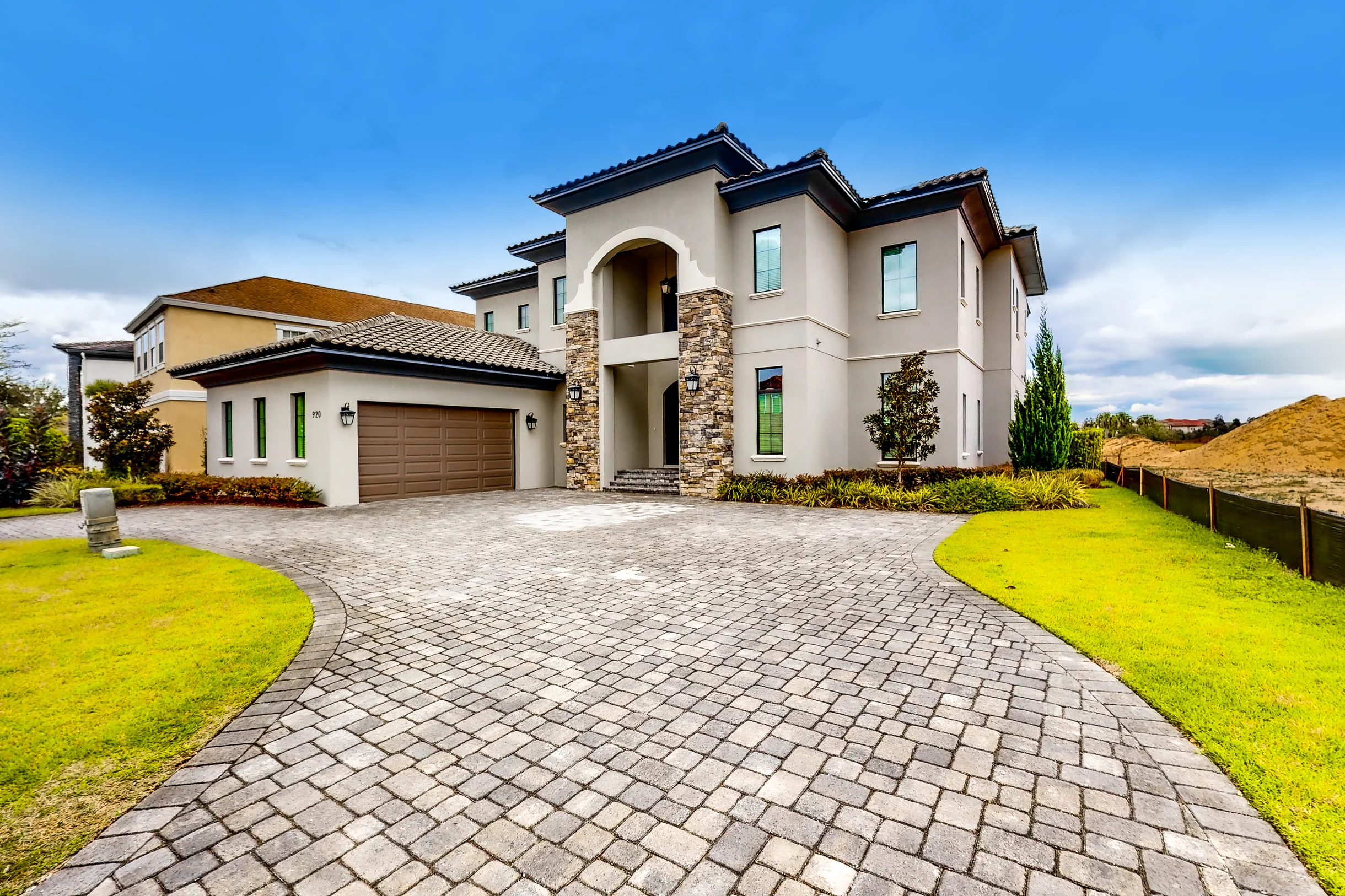 Wander Reunion Grove #1