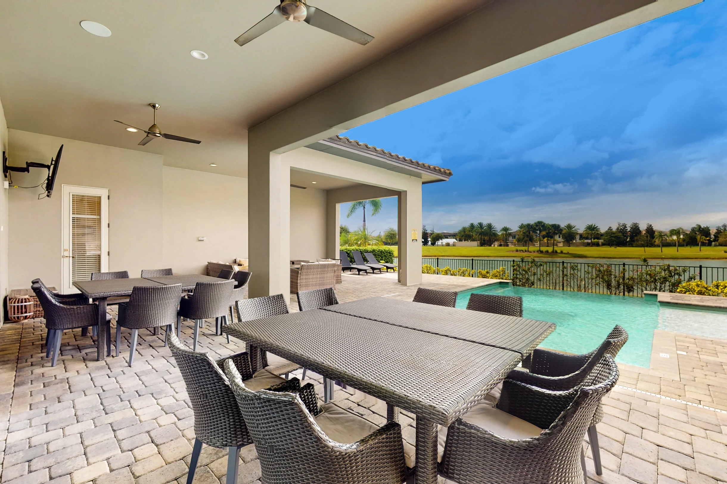 Wander Reunion Grove #5