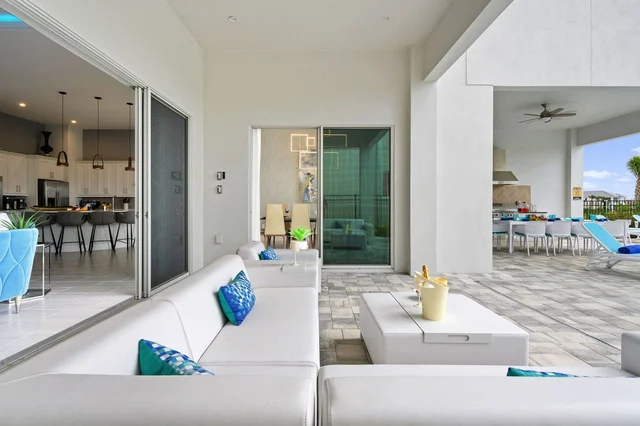 Wander Reunion Horizon