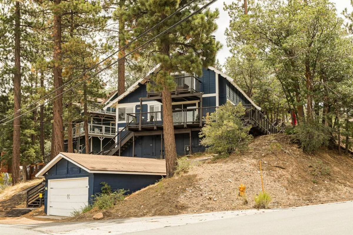 Bluebird Family Ridge Near Zoo, Game Room & BBQ #16