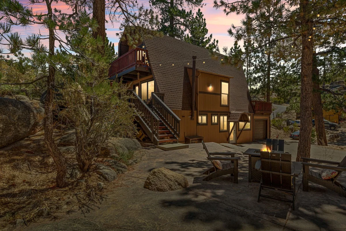 *NEW* Larks Modern Nest | Near Lake, Spa & Arcade #84