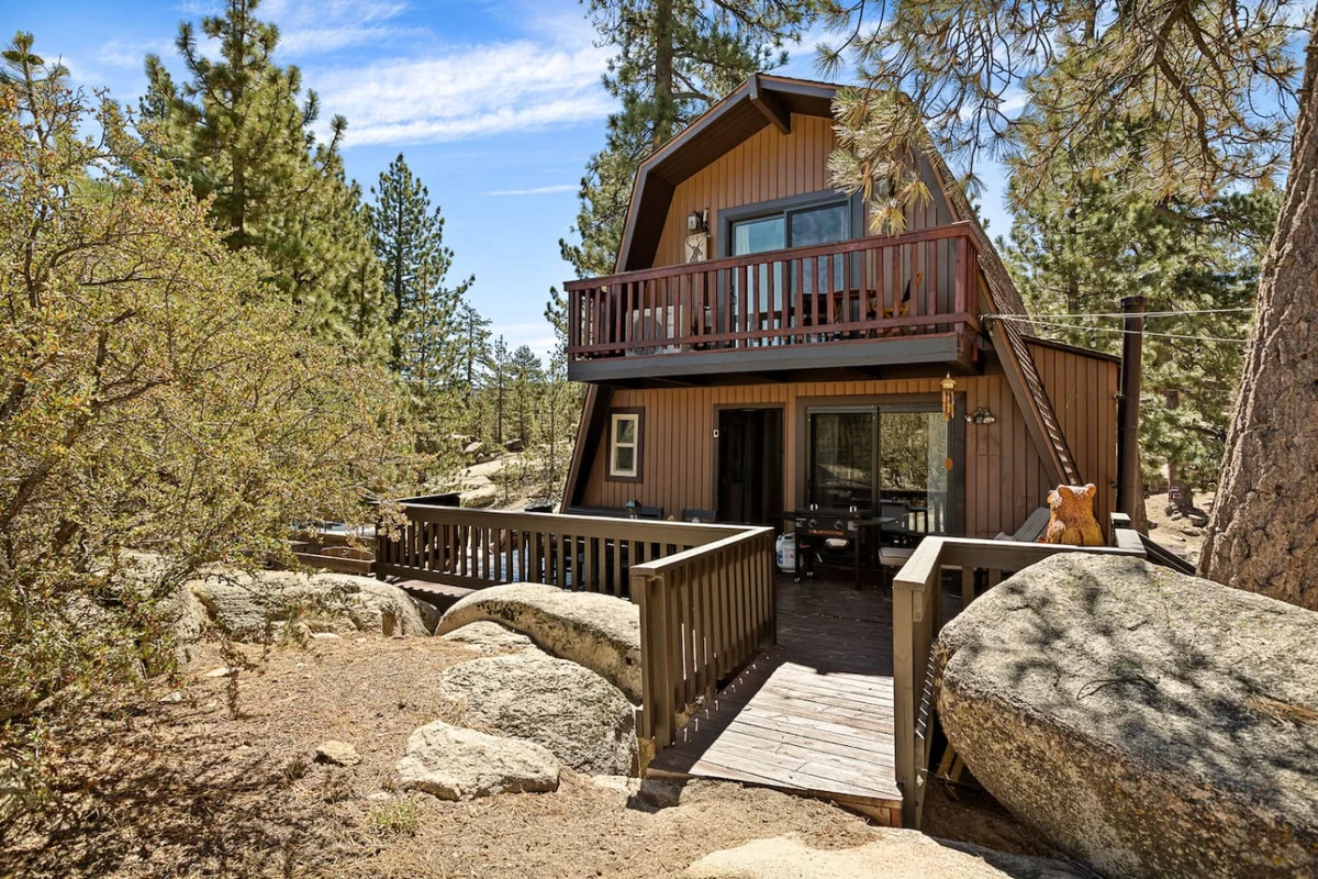 *NEW* Larks Modern Nest | Near Lake, Spa & Arcade #82