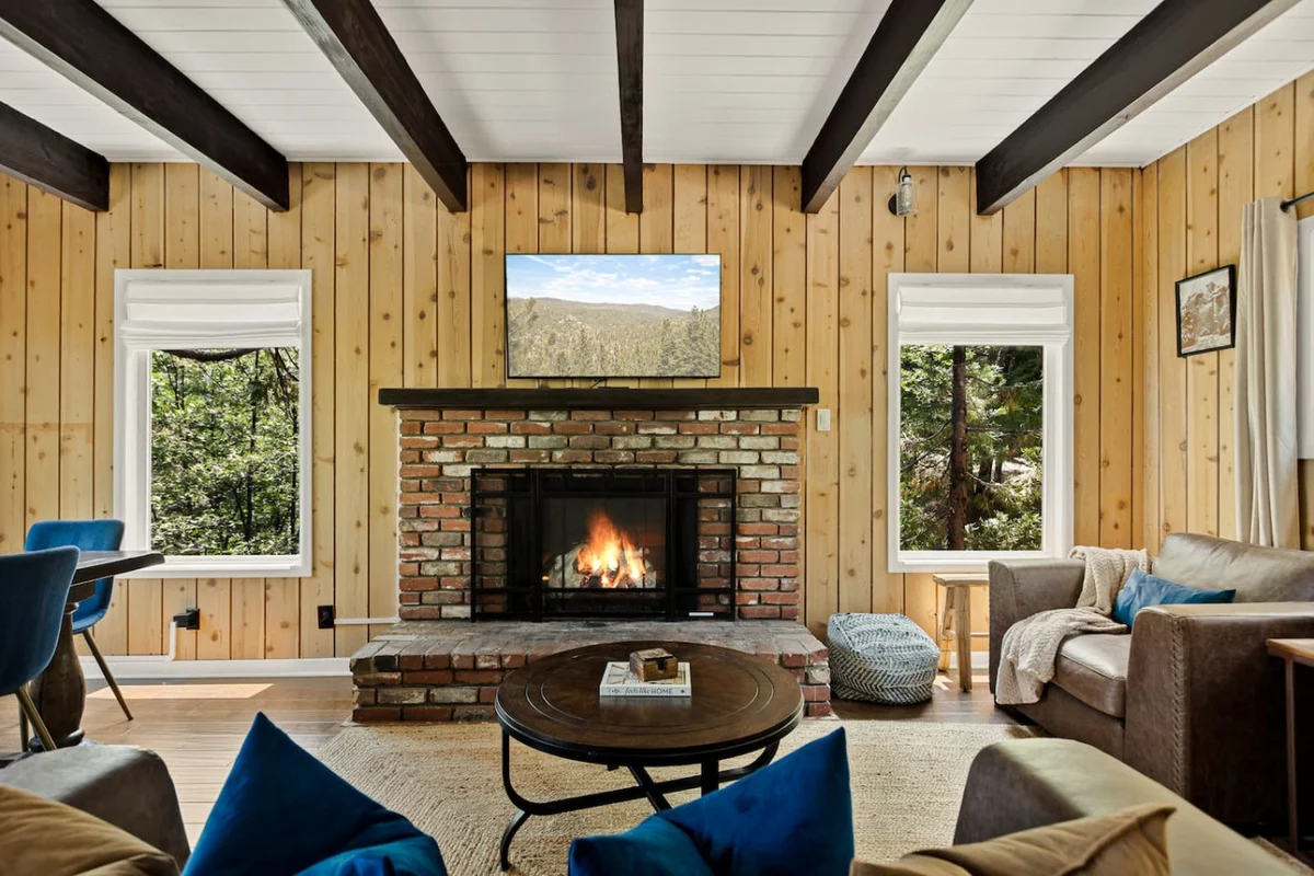 *NEW* 3BR Mountain Sanctuary w Foosball & Epic Views #3
