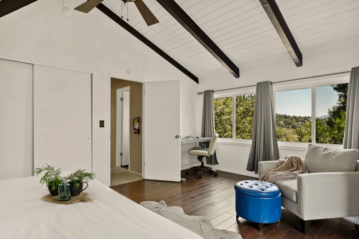 *NEW* 3BR Mountain Sanctuary w Foosball & Epic Views #48