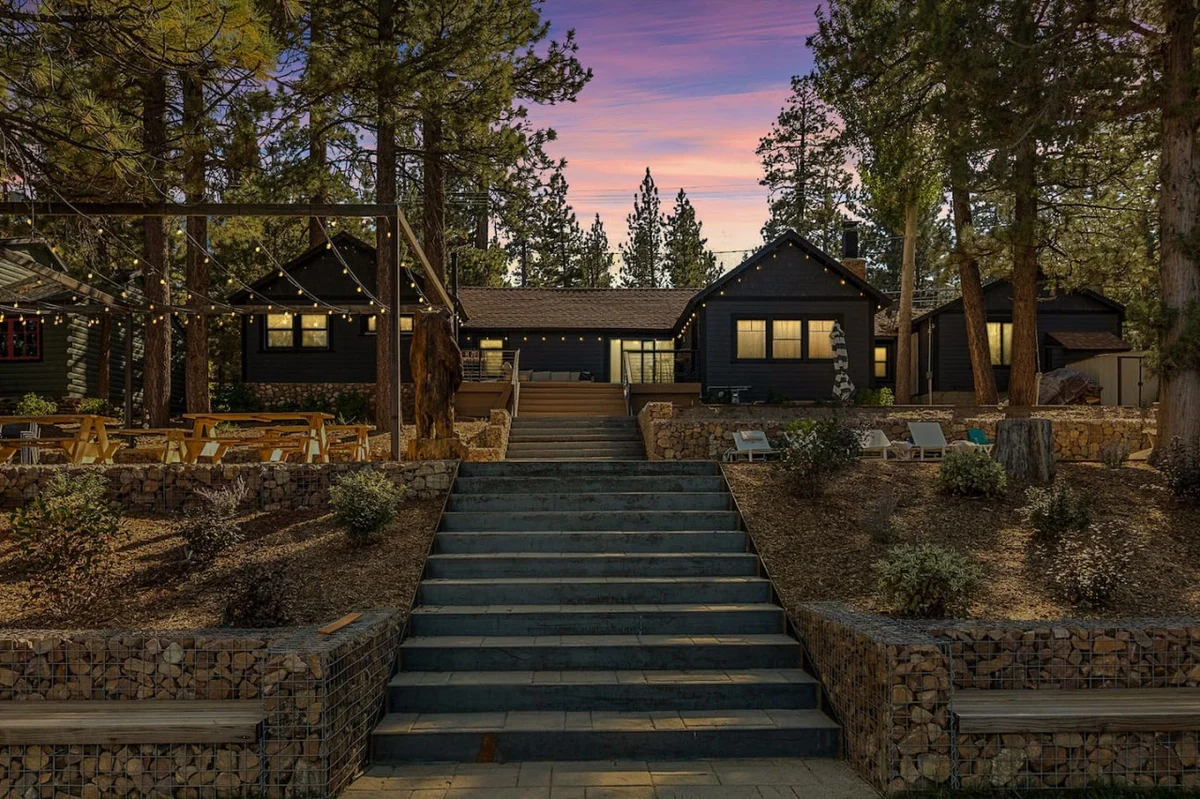 Luxury Lakefront Escape w Firepit and Private Dock #69