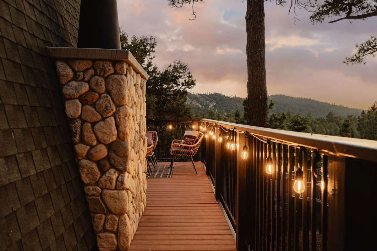 Cozy A-Frame vibes w. Lake & Ski views, AC #51