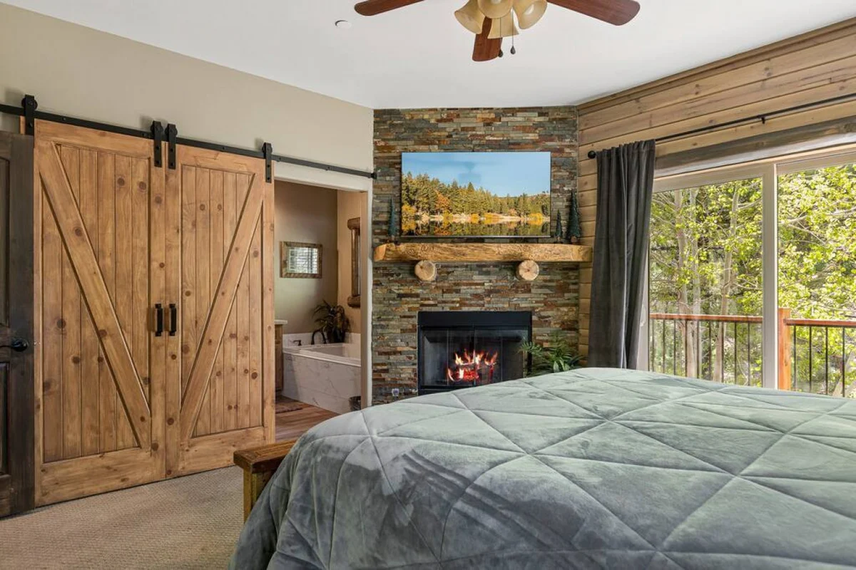 Eagle Creek Hot Tub, Game Room, Private Sled Hill #57