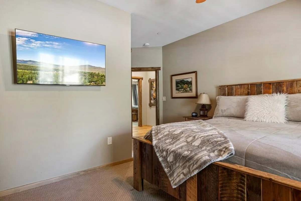 Eagle Creek Hot Tub, Game Room, Private Sled Hill #24