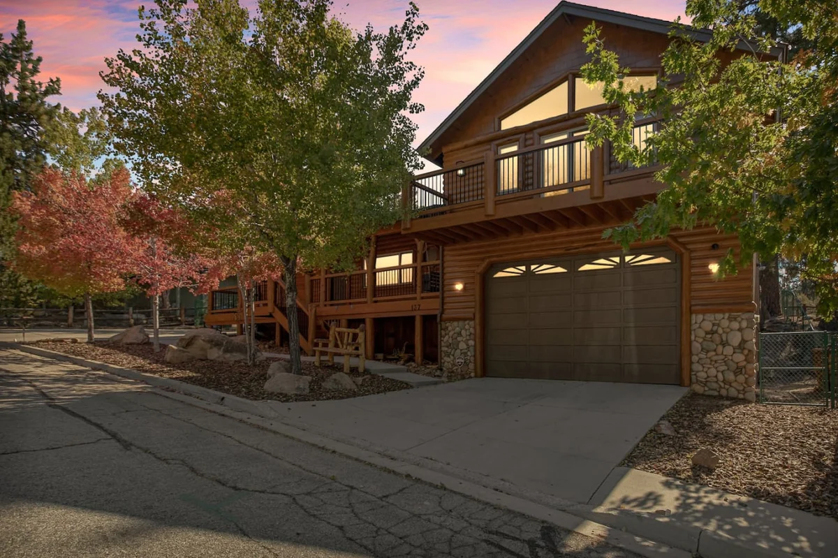 Enchanting Snow Escape | Hot Tub & Game Room #74