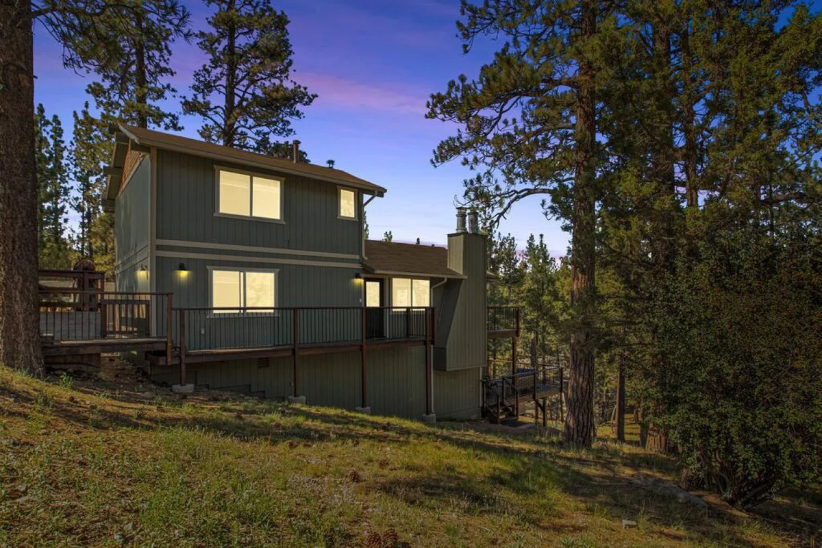 Four Seasons 4 BR Cabin, Views, Games & Hot Tub #38