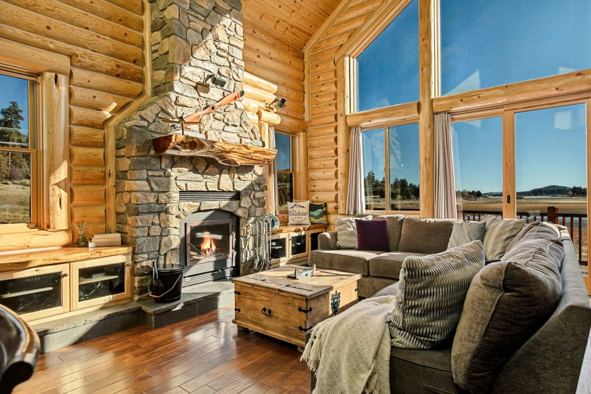 Luxurious Coyote Flat w/ Lake Views & Game Room #59