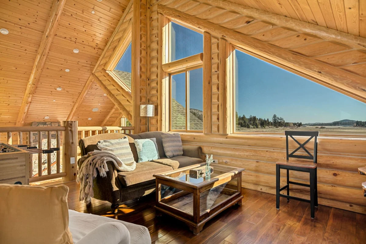 Luxurious Coyote Flat w/ Lake Views & Game Room #28