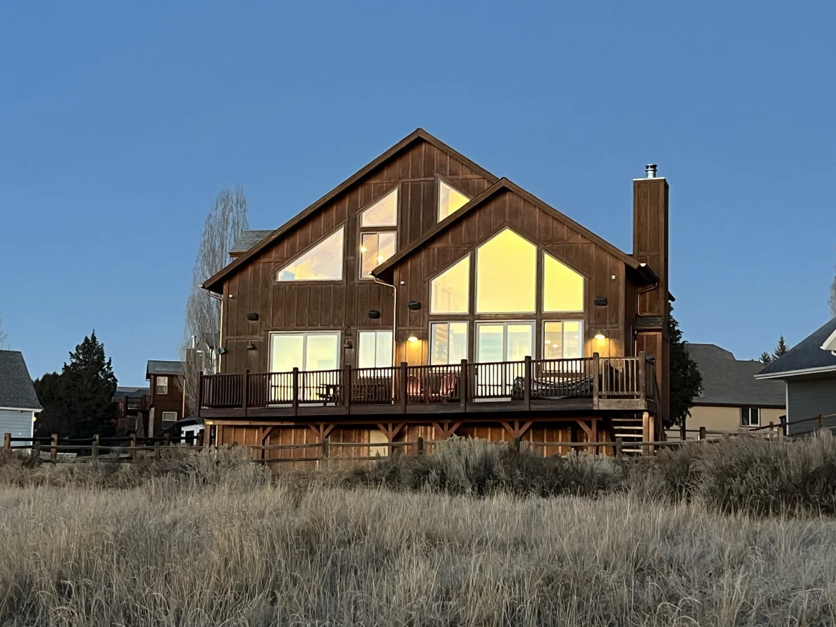 Luxurious Coyote Flat w/ Lake Views & Game Room #51