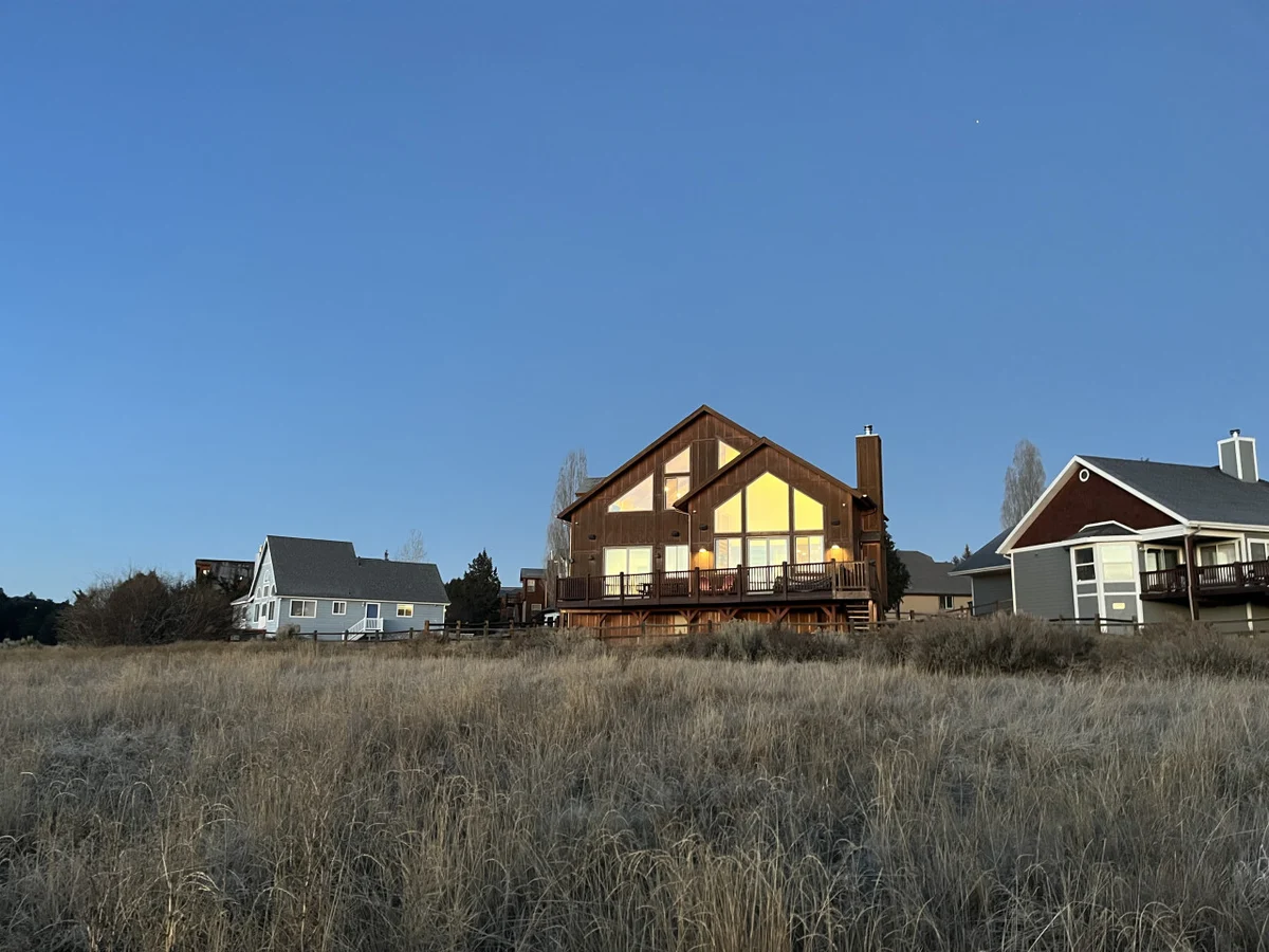 Luxurious Coyote Flat w/ Lake Views & Game Room #48