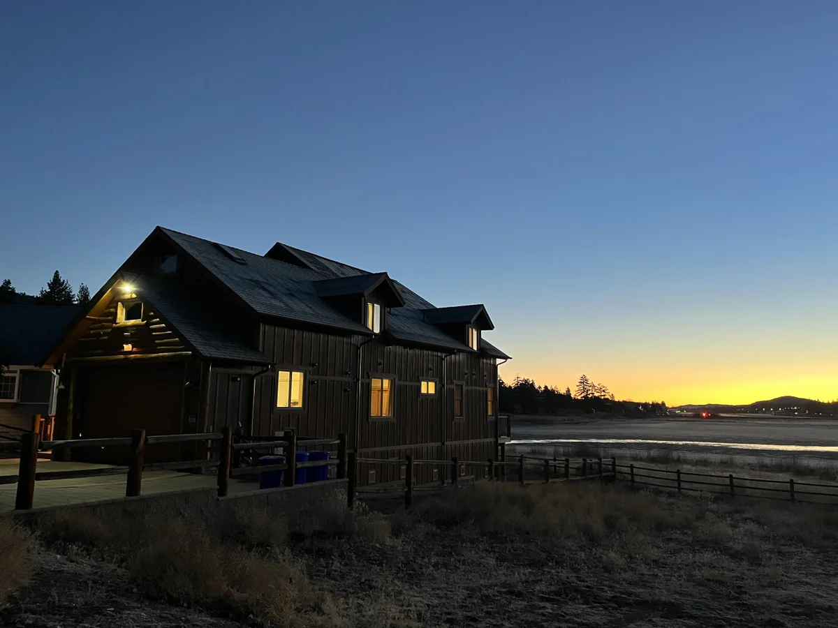 Luxurious Coyote Flat w/ Lake Views & Game Room #10