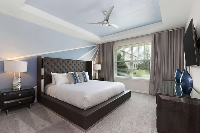 Bedroom 1 image 1