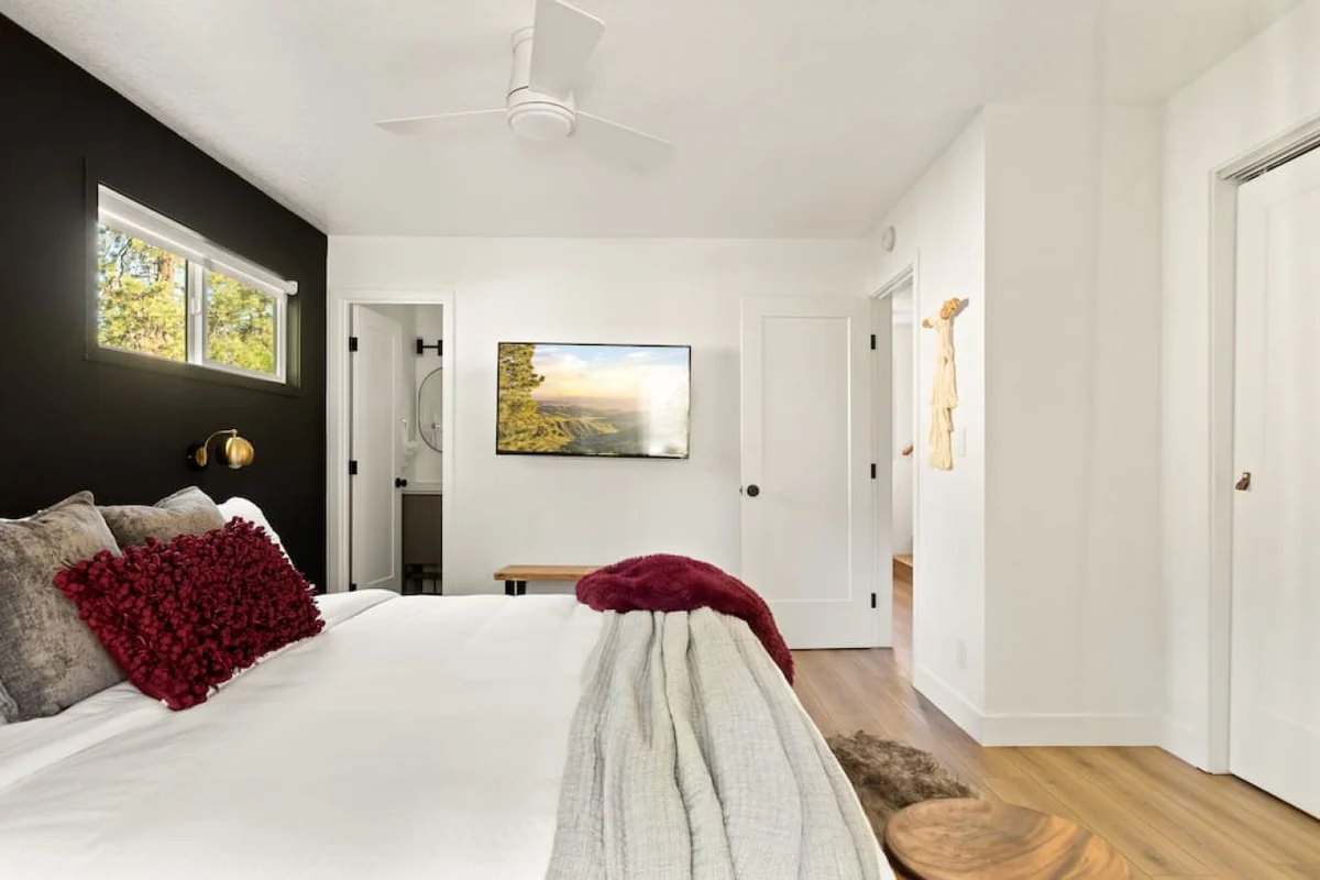 Mont Moderne, 5 Minutes to Ski Resorts & Hot Tub #82