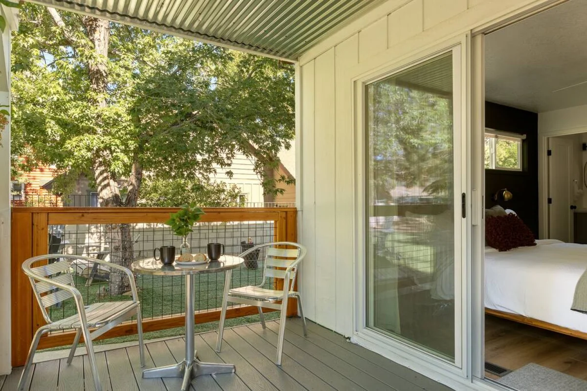 Mont Moderne, 5 Minutes to Ski Resorts & Hot Tub #53