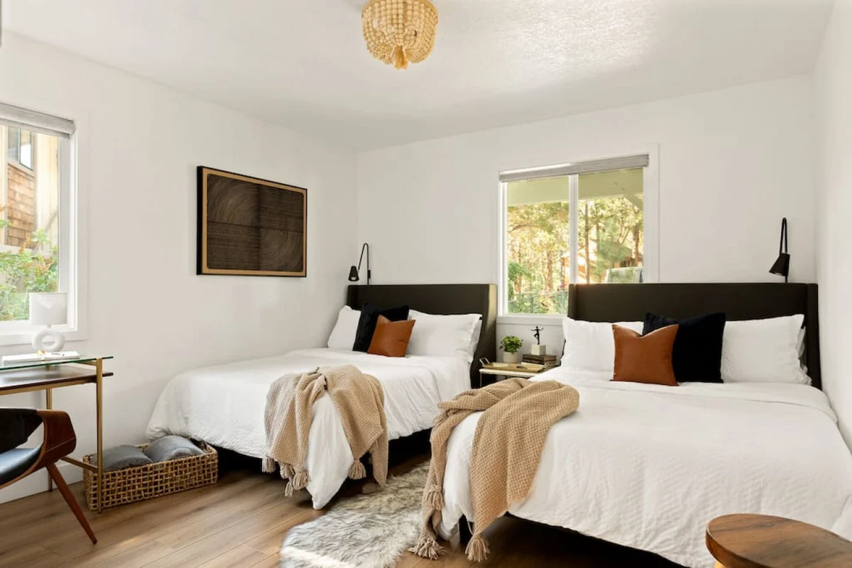 Mont Moderne, 5 Minutes to Ski Resorts & Hot Tub #68