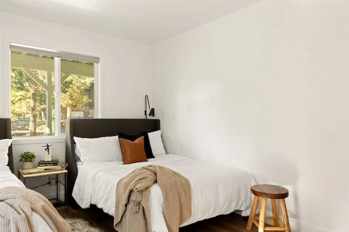 Mont Moderne, 5 Minutes to Ski Resorts & Hot Tub #75