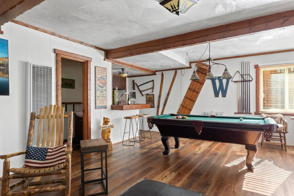 Monterey Log Lair with Pool Table - Slope Views #13