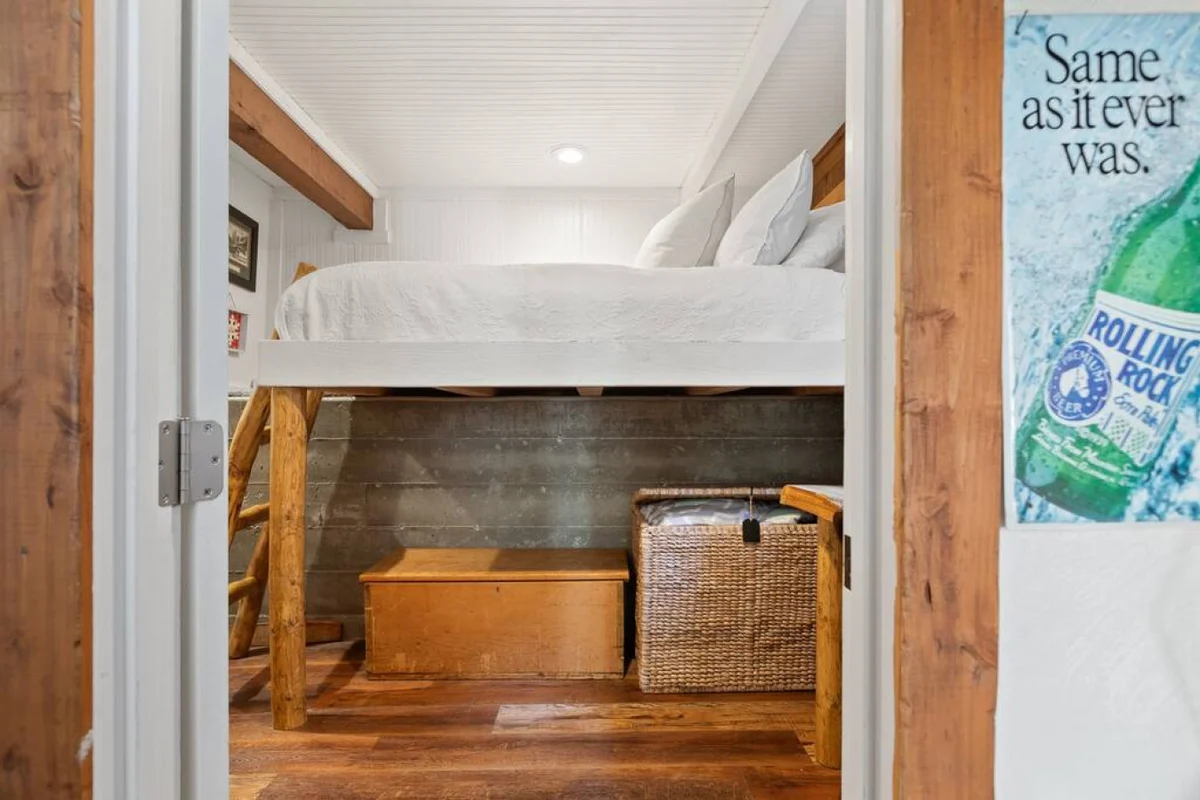 Monterey Log Lair with Pool Table - Slope Views #27