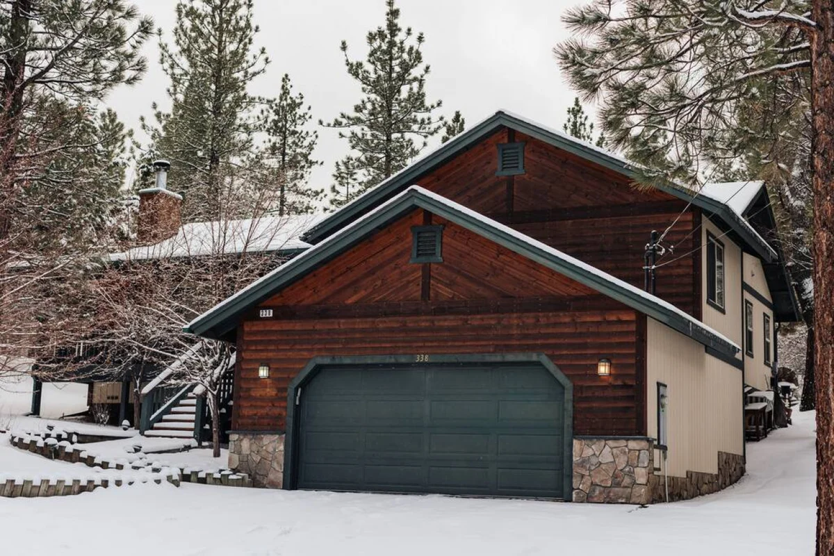NAMU CABIN • Modern Chic Design • Spa & Gameroom #84