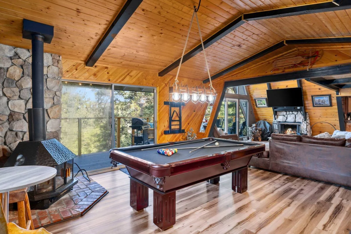 A Frame Slope Chalet |Mountain Views and Hot Tub #67