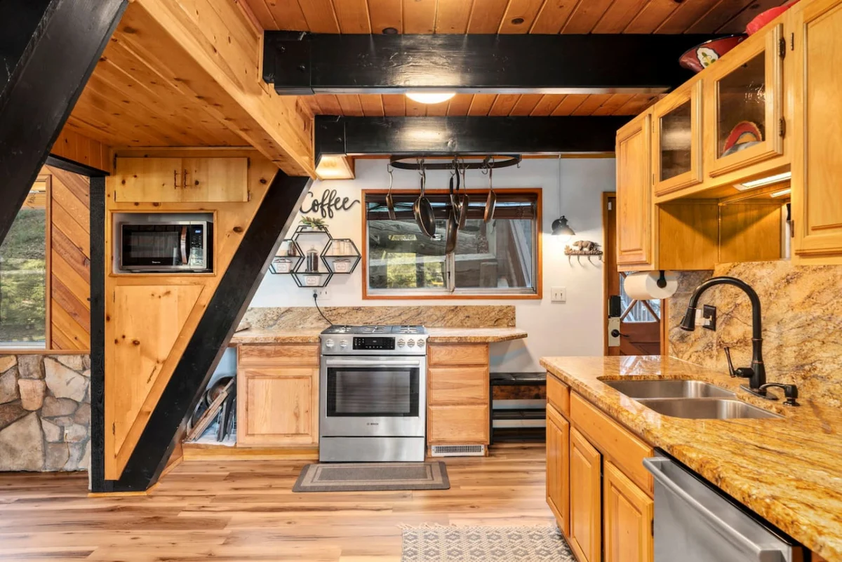 A Frame Slope Chalet |Mountain Views and Hot Tub #45