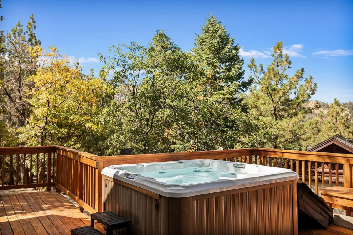 Soul Peak Mountain Cabin w/ Deck & Hot Tub #60
