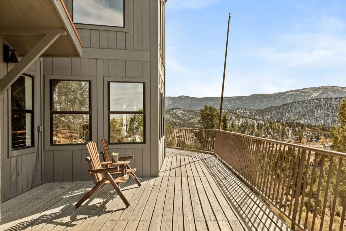 Steel Pine Lodge: As Seen On TV * Immaculate Views #39