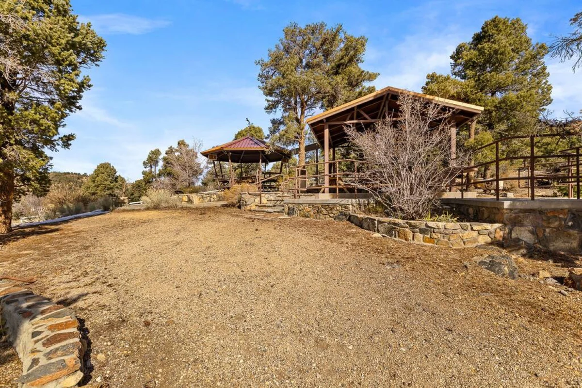 Steel Pine Lodge: As Seen On TV * Immaculate Views #13