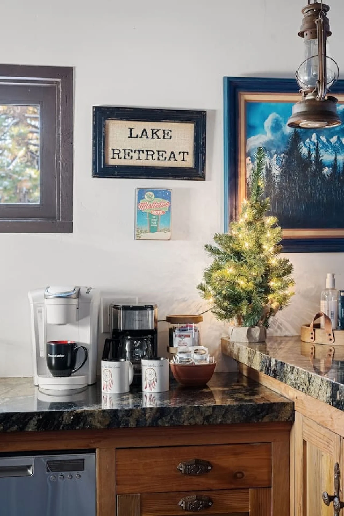 Dream Catcher| Modern Rustic, Hot Tub & EV #41