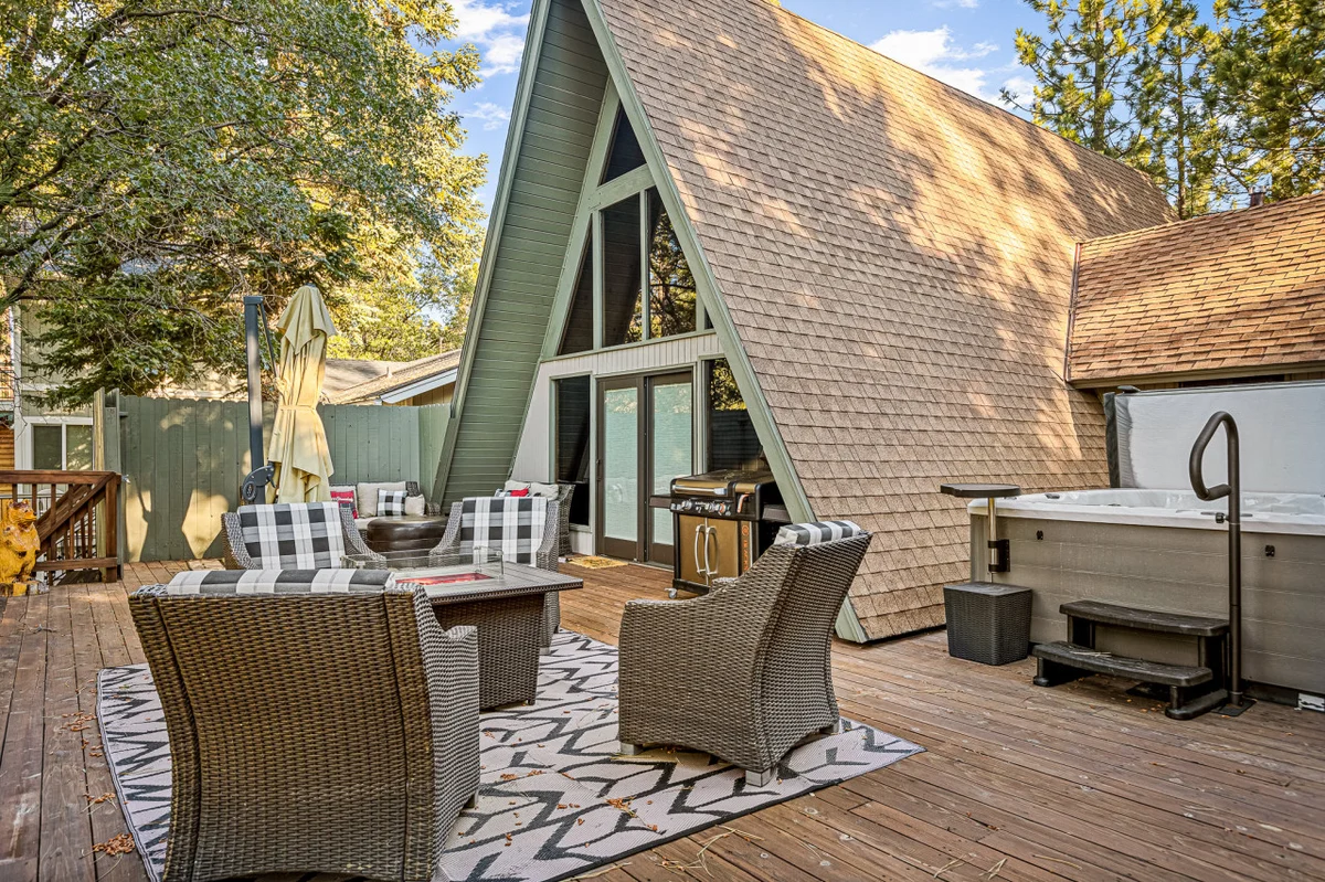Treehouse Cottage A-Frame + Games + Spa + BBQ #58