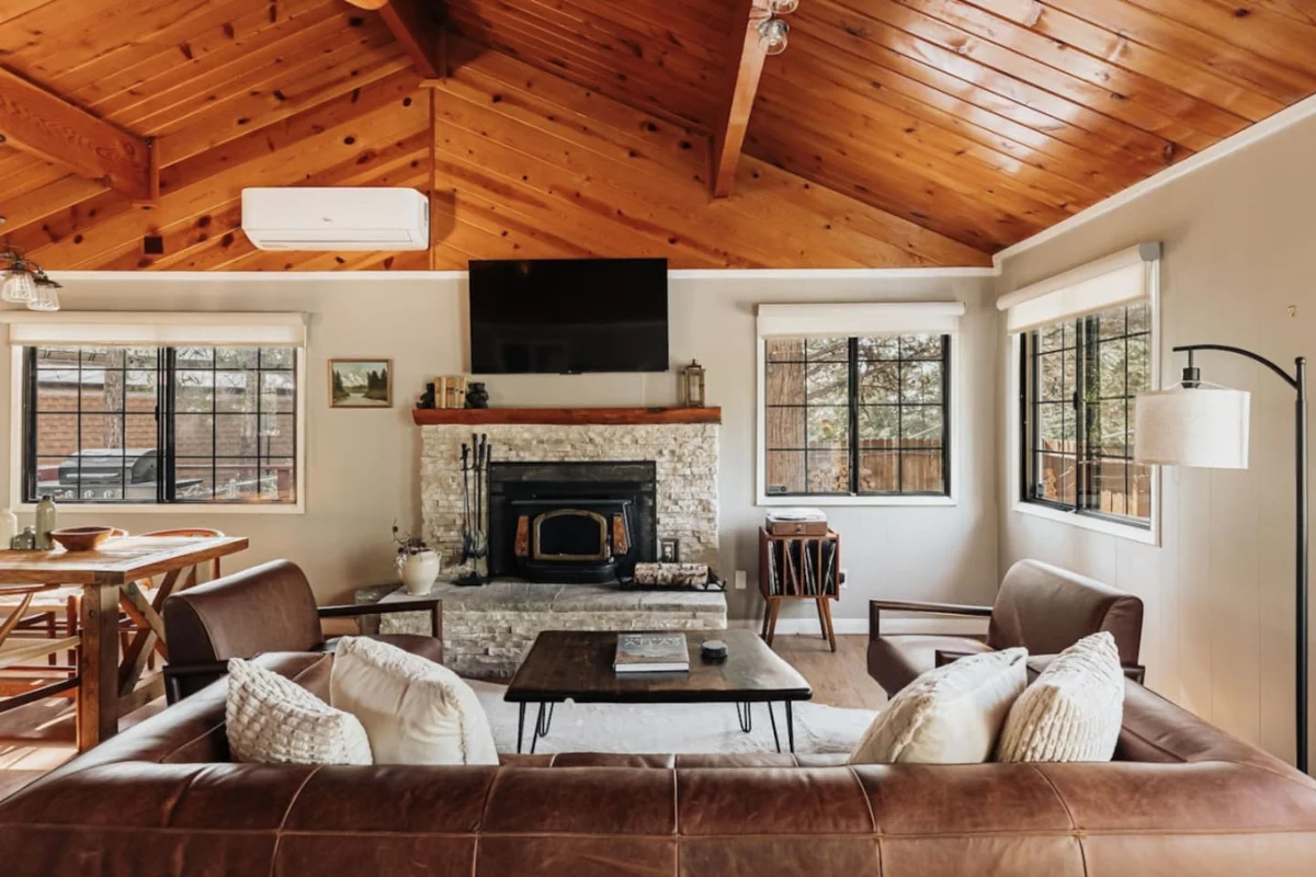 Modern Retreat | Spa, EV, Mountain Views & BBQ #66
