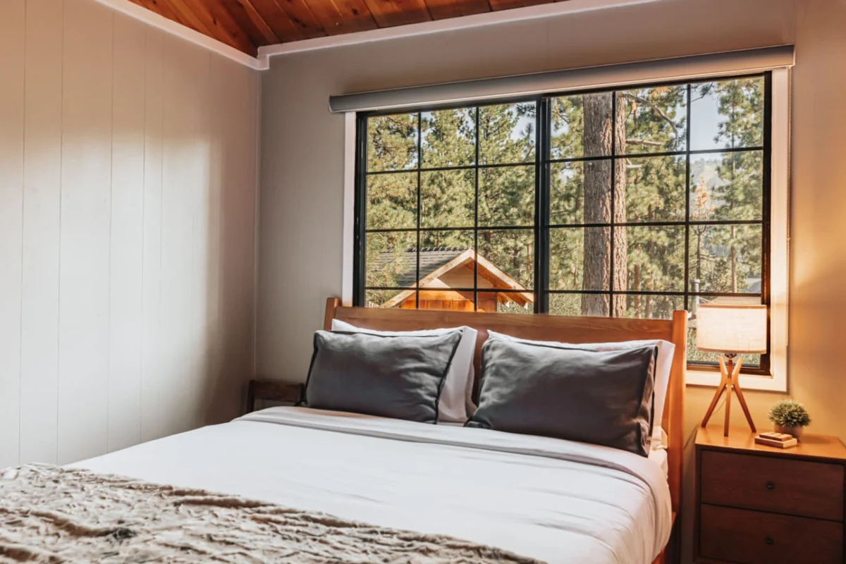 Modern Retreat | Spa, EV, Mountain Views & BBQ #107
