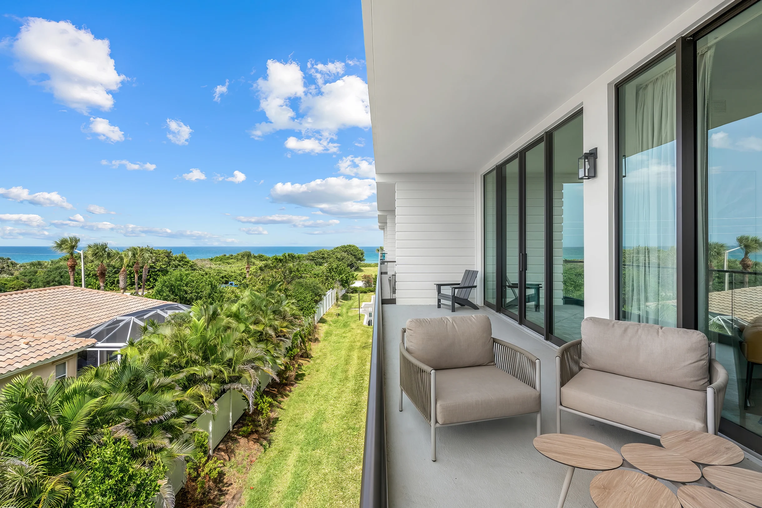 HI3031HL305: 3 bed, seascape #30